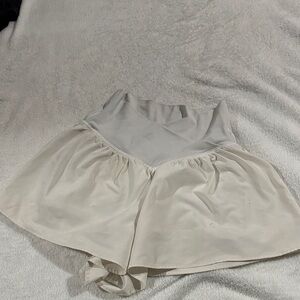 Aerie white flowy shorts